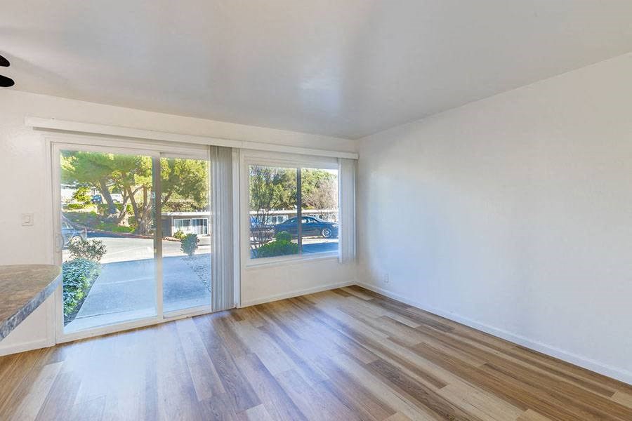 Living room with windows