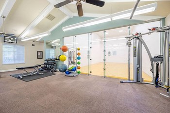 Cobble Oaks in Goldriver CA fitness center with cardio and weight equipment - Photo Gallery 5