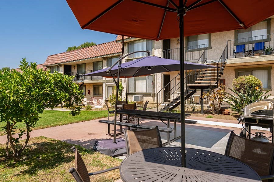 BBQ area with seating