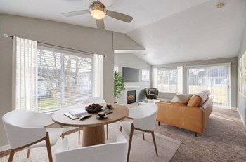 Living/ Dining - Photo Gallery 2