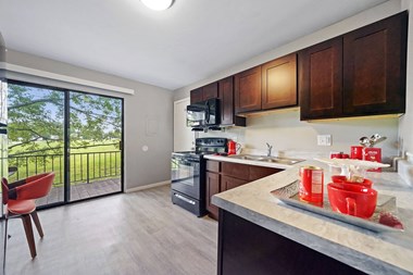 148 Gladstone Dr #101 2 Beds Apartment for Rent - Photo Gallery 1