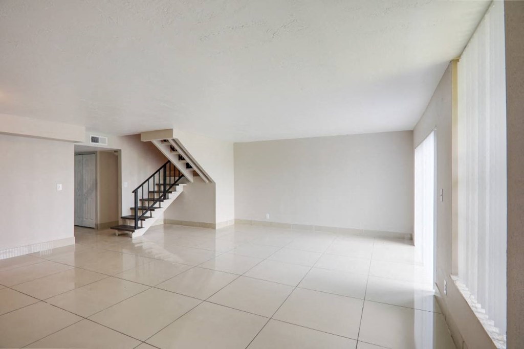 Windward Vista apartments in Lauderhill, FL photo of living area