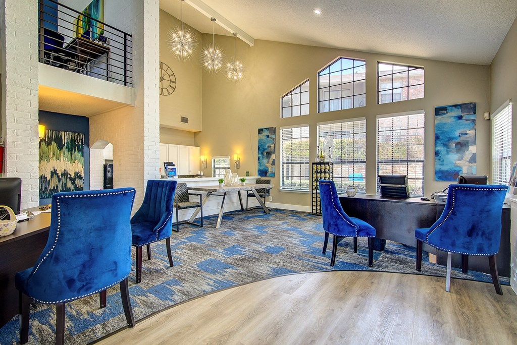 Canyon Grove apartments in Grand Prairie, TX