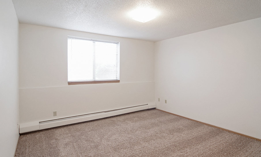 lots of natural light in apartment