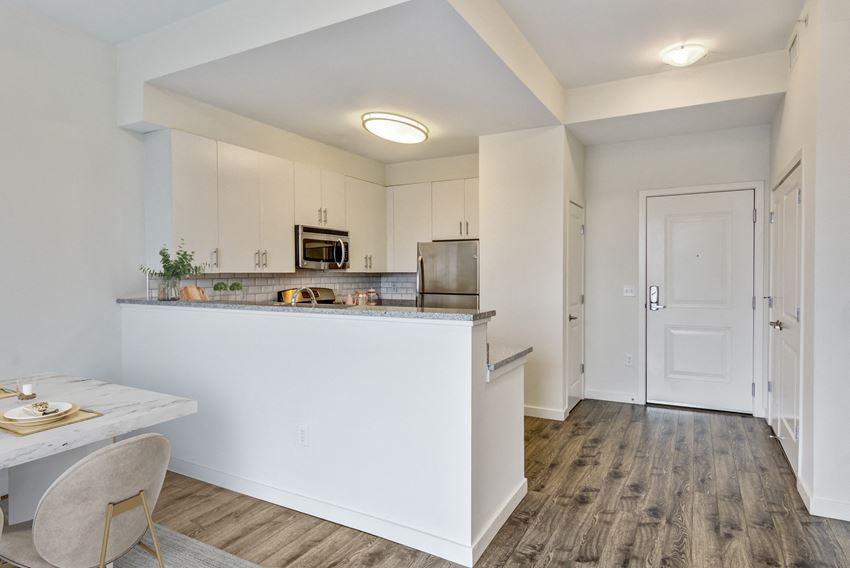 kitchen with stainless steel appliances - Photo Gallery