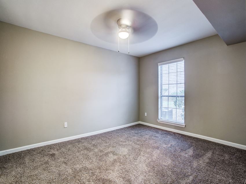 Clear Creek Landing Apartments, 11717 Beamer Rd, Houston, TX RentCafe