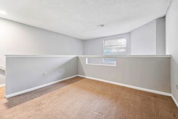 Greentree Apartments in Savannah Georgia photo of one bedroom loft