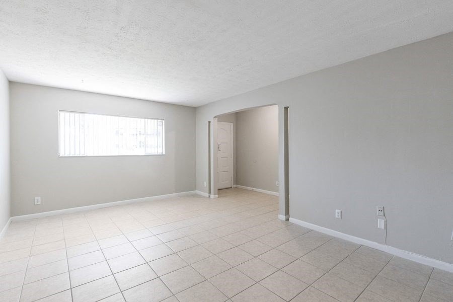 Townsend Apartments Jacksonville FL photo of living room