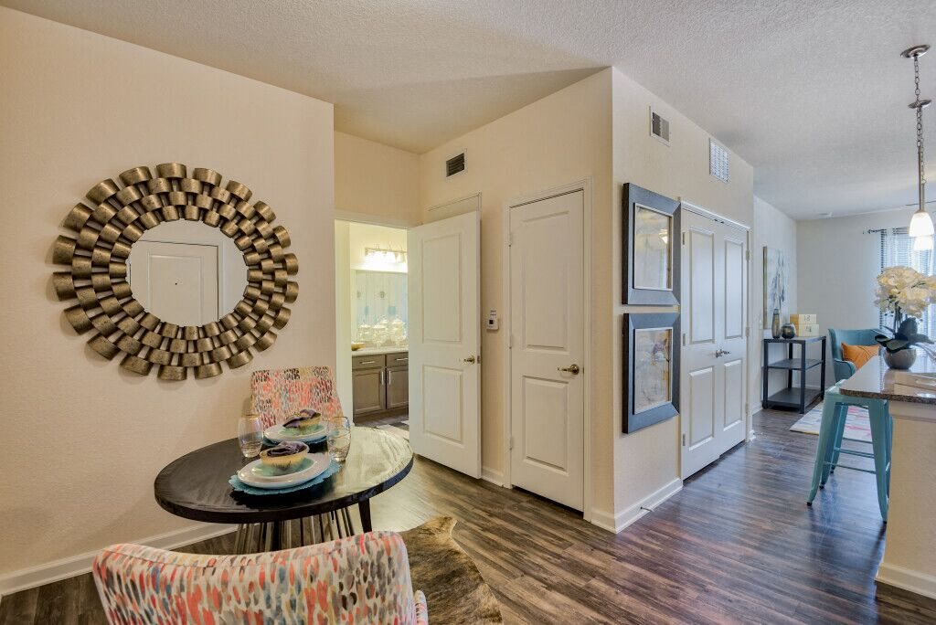Apalachee Point Apartments