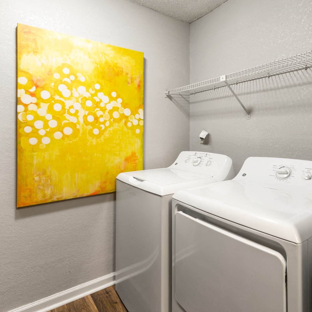 Averly apartments in Jonesboro Georgia photo of washer and dryer side by side