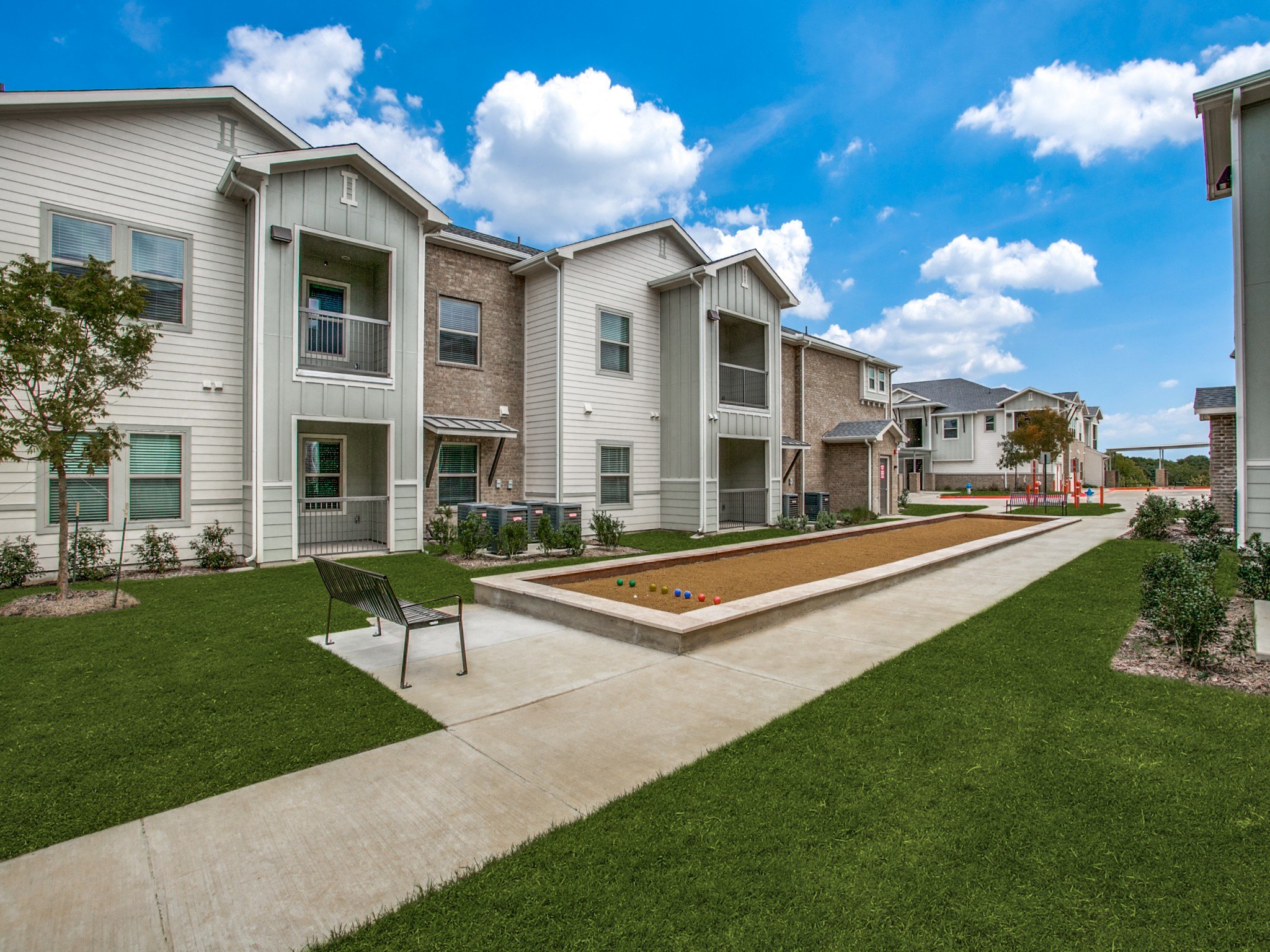 Photos and Video of Gray Branch in McKinney, TX