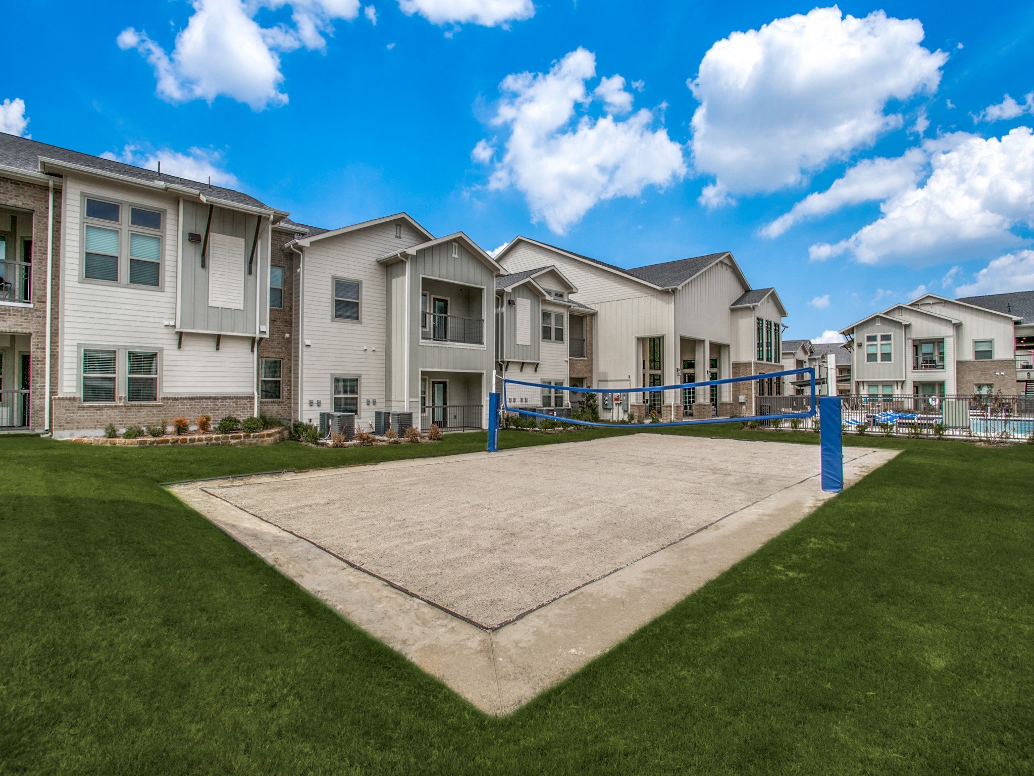 Photos and Video of Gray Branch in McKinney, TX