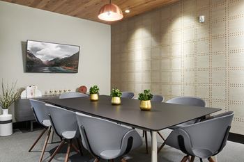 Rentable Conference Room