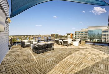 Rooftop sky deck with fire pit