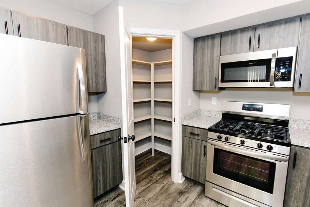 Townhome Walk-in Pantry