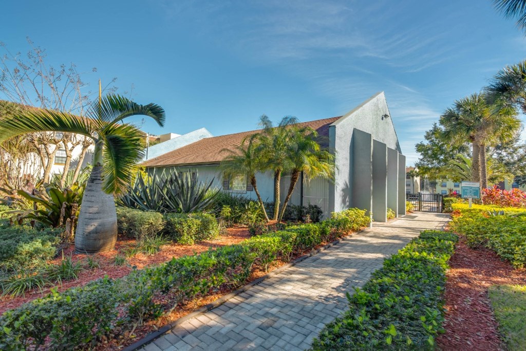 Modern leasing office exterior at Belara Lakes apartment community in Tampa’s Egypt Lake / Lowry Park area