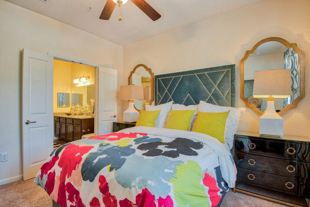 Apalachee Point Apartments in Tallahassee Florida photo of bedroom