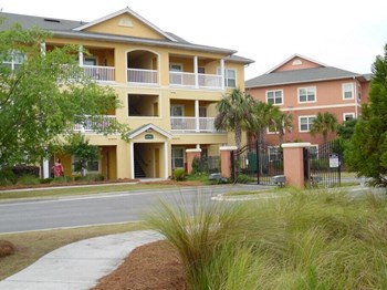 Tattersall Village Apartments in Hinesville Georgia photo of community building - Photo Gallery 33