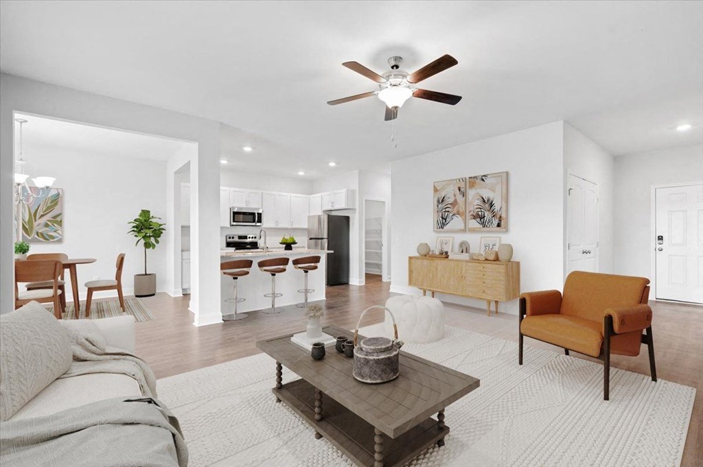 Blue Jay Commons Homes in Rincon, GA photo of living room