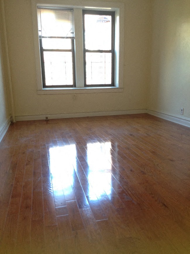 lots of natural light in apartment
