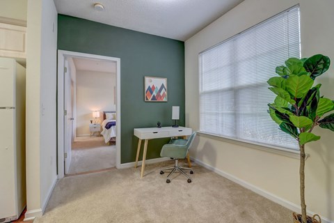 Parkway Grand Apartments, 100 Woodberry Place, Decatur, GA - RentCafe