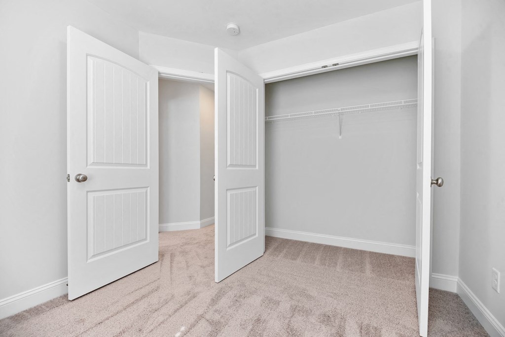 Cottonvale Towns in Savannah, GA photo of bedroom