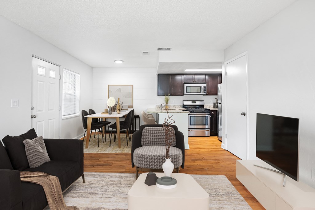 39th Avenue is a similar property to Square One Apartment Homes located in Gainesville
