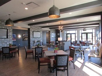 5000 S 5th Ave. Bldg 240 Studio-1 Bed Apartment, Affordable for Rent - Photo Gallery 2
