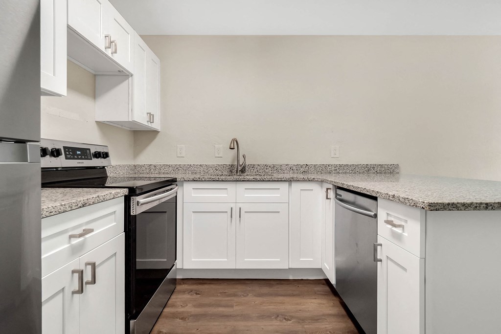 Addison Lane apartments in Gainesville, FL photo of Granite Countertops