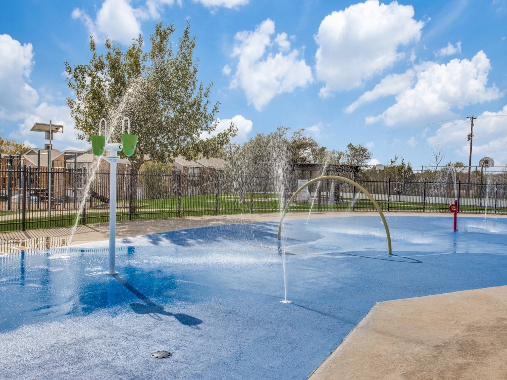 Splash pads at Monarch Pass in Fort Worth, Texas, near South Fort Worth.
