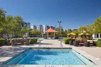 5175 Jerry Tarkanian Way 1-3 Beds Apartment for Rent - Photo Gallery 4