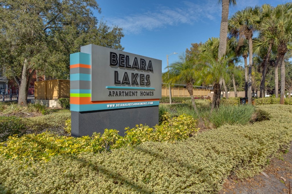 Belara Lakes Tampa apartments featuring large lakeview sundeck near Egypt Lake and Lowry Park