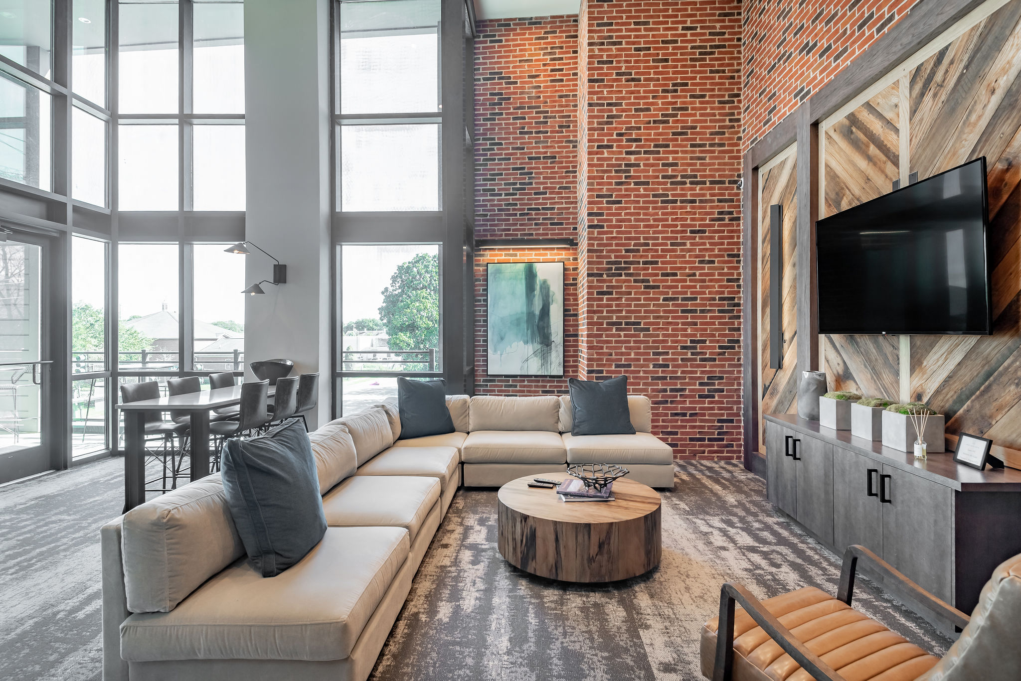 Meeting Street Lofts