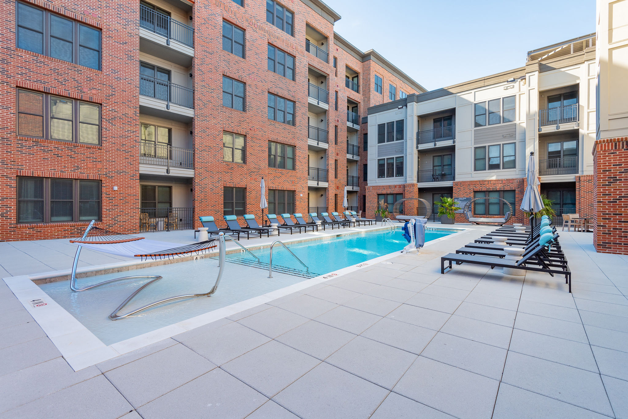 Meeting Street Lofts