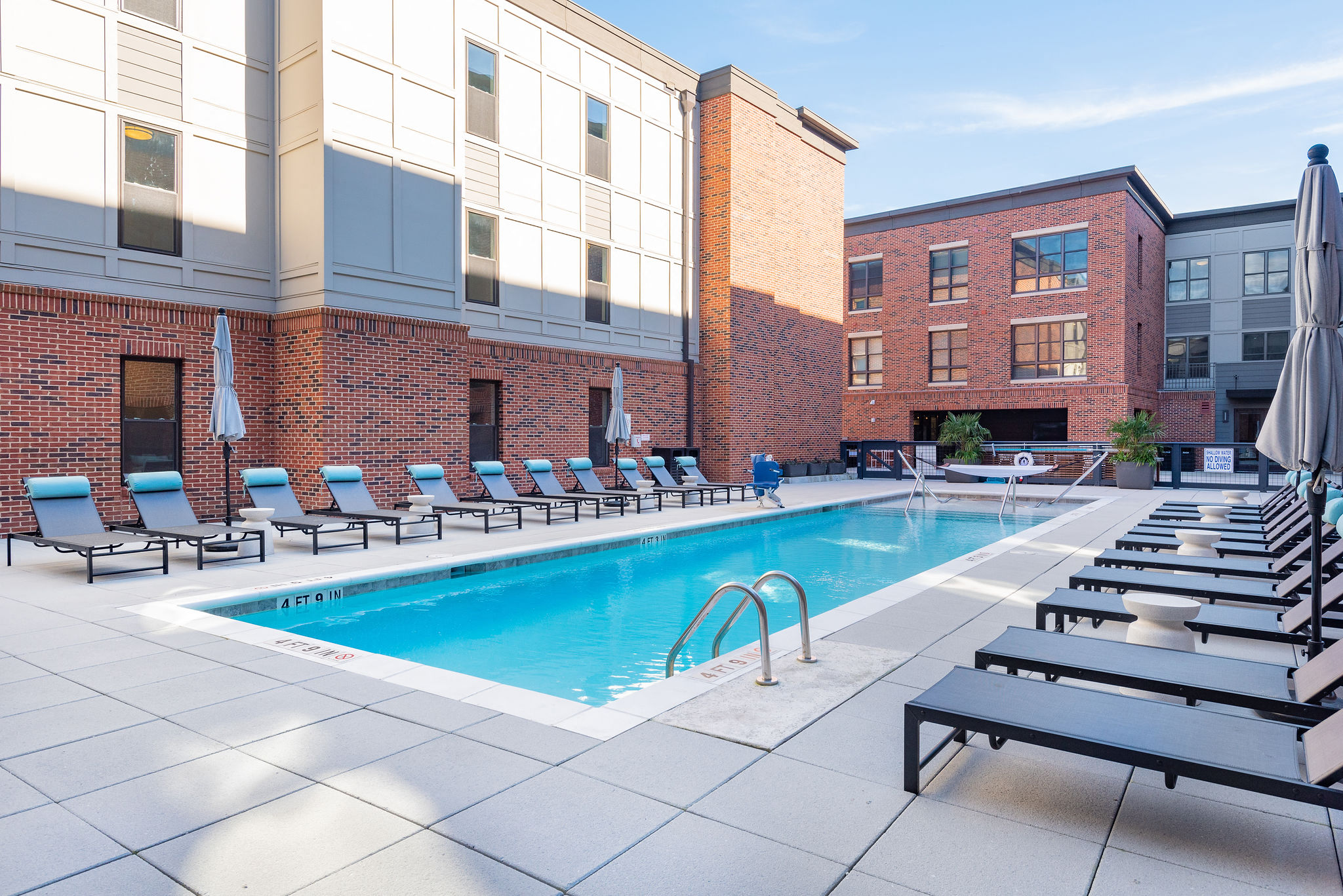 Meeting Street Lofts