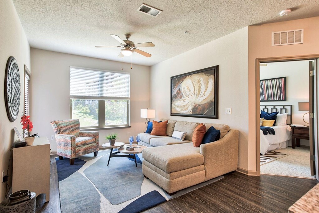 Sawgrass Creek Apartments in New Port Richey Florida photo of living room