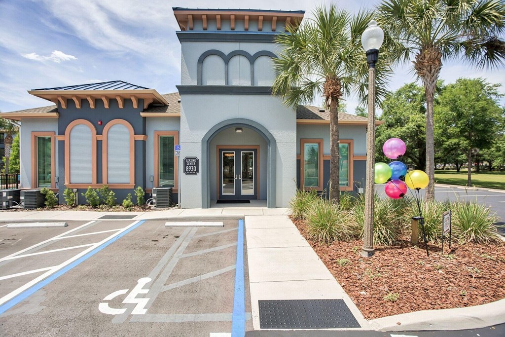 Sawgrass Creek Apartments in New Port Richey Florida photo of office building