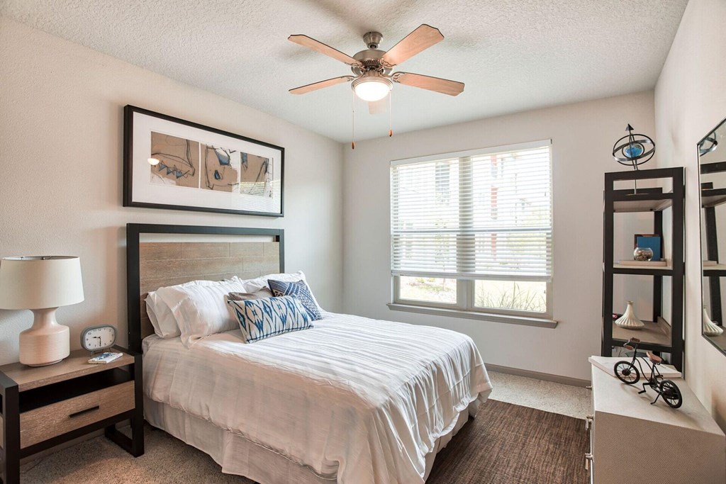 Sawgrass Creek Apartments in New Port Richey Florida photo of  bedroom.