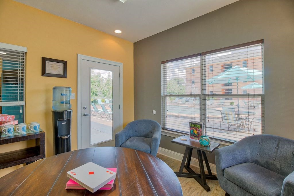 Oceanaire Apartments in Biloxi, MS photo of business center