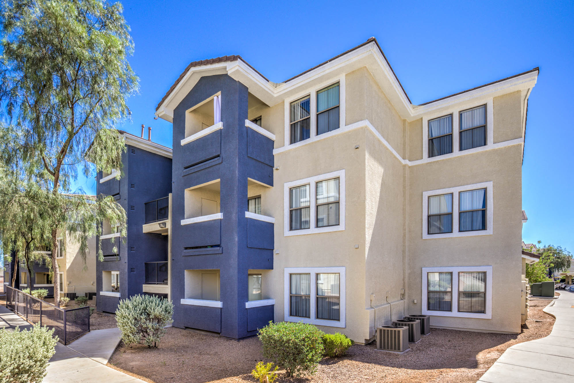 Roca Whitney Ranch Apartments 5145 Rawhide Street Las Vegas Nv Rentcafe