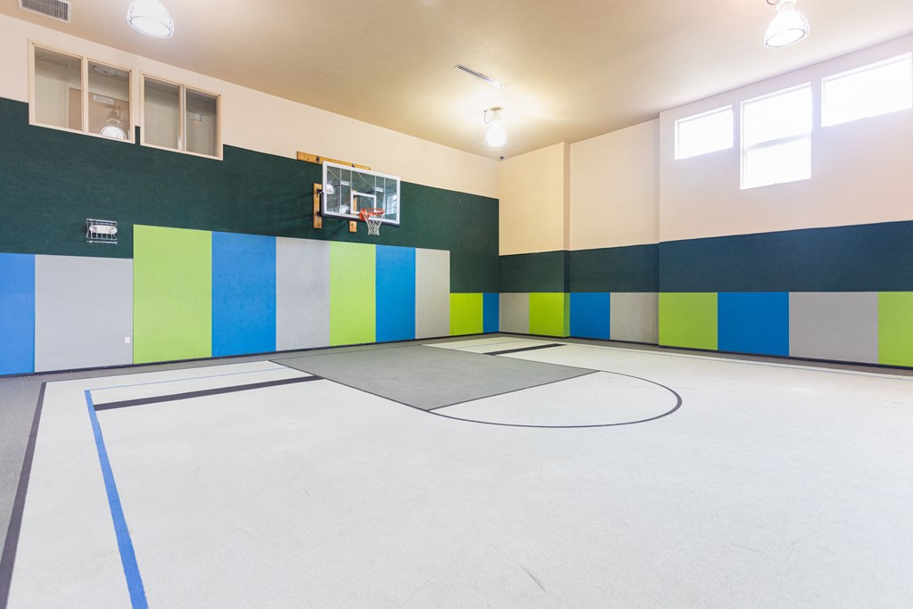 Puyallup WA Apartments for Rent - One Canyon Place - Basketball Court