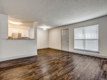 9763 Audelia Rd 1-3 Beds Apartment for Rent - Photo Gallery 3