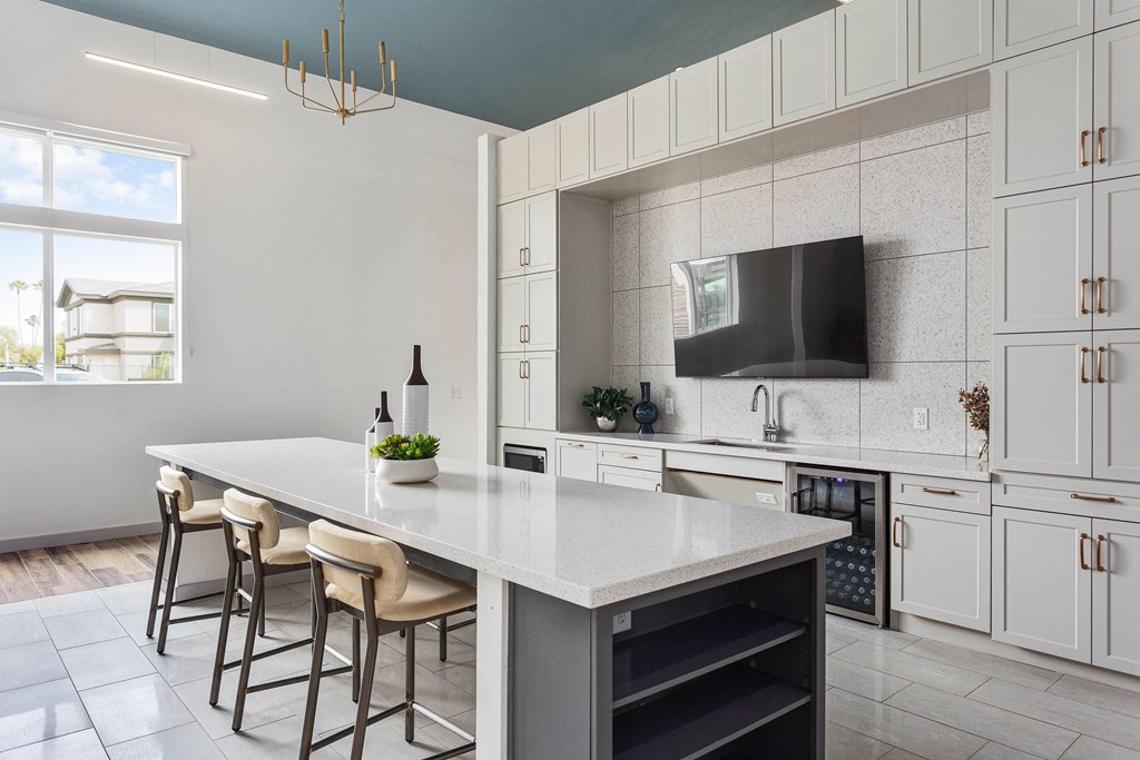 Obsidian On Glendale