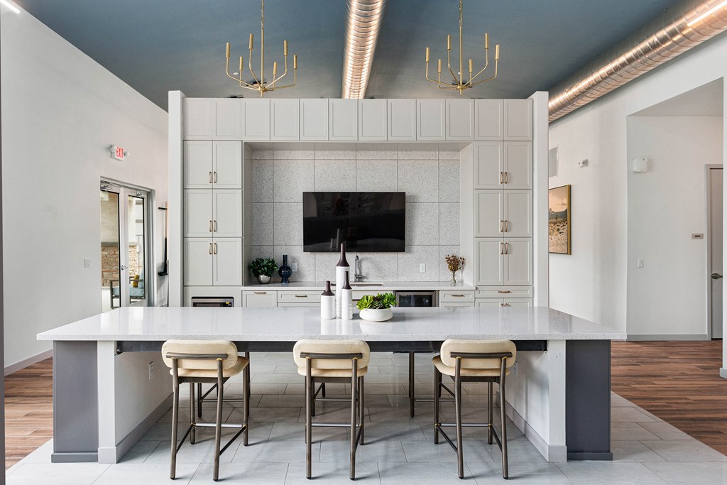 Obsidian On Glendale