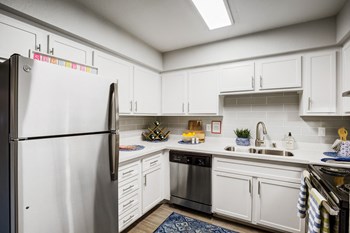 8600 Starboard Drive 1-3 Beds Apartment for Rent - Photo Gallery 3