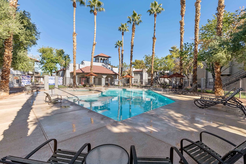 Arabella apartments in Henderson Nevada photo of resort-style pool with sundeck