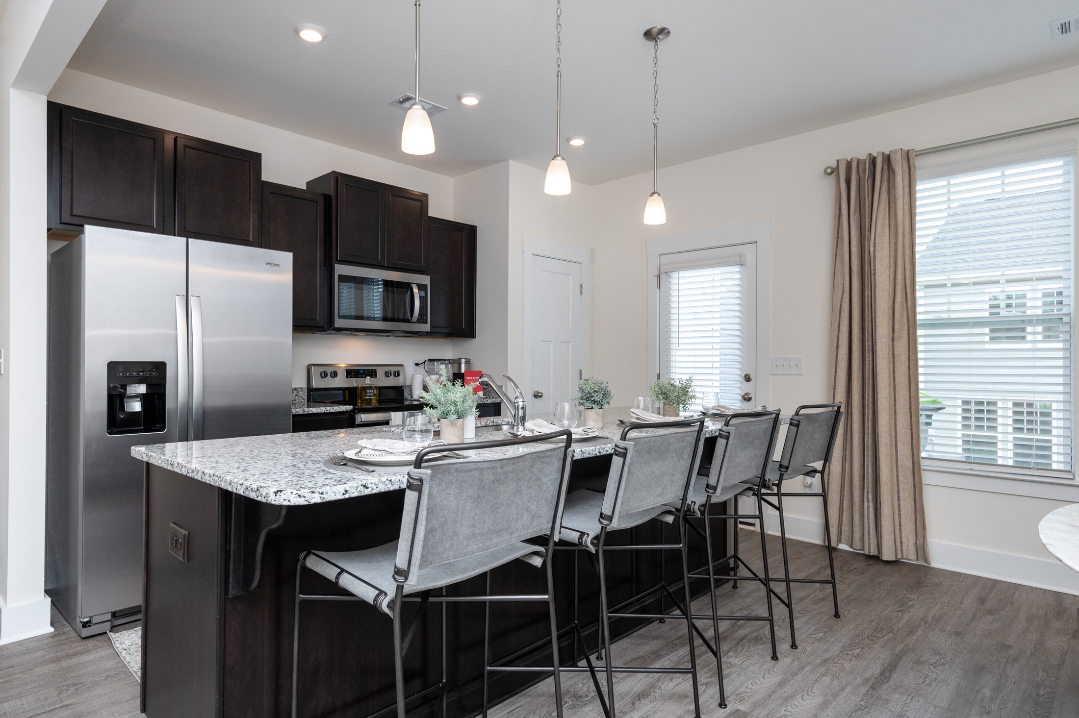 Artisan Living Longview Terrace