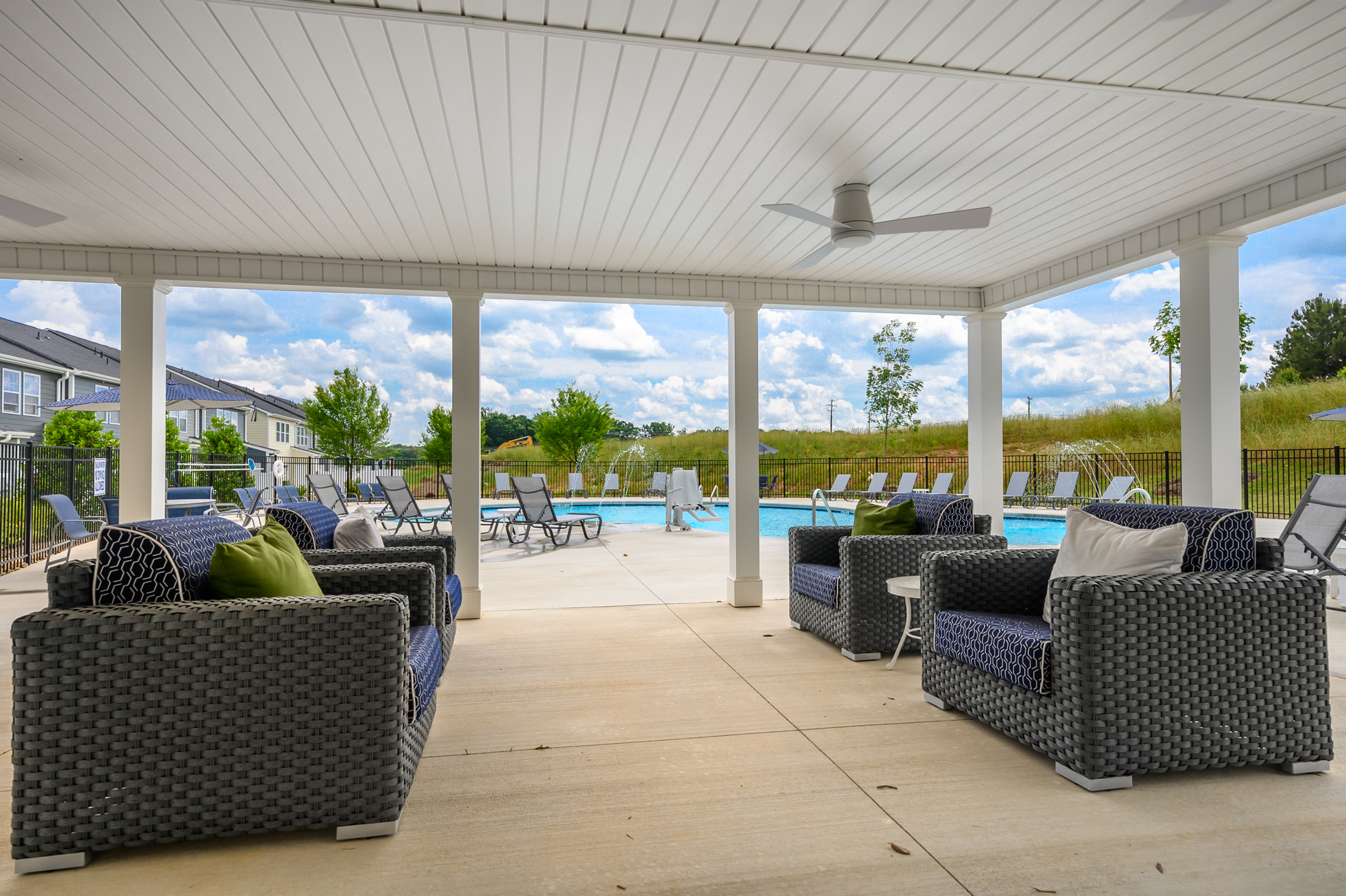 Artisan Living Longview Terrace