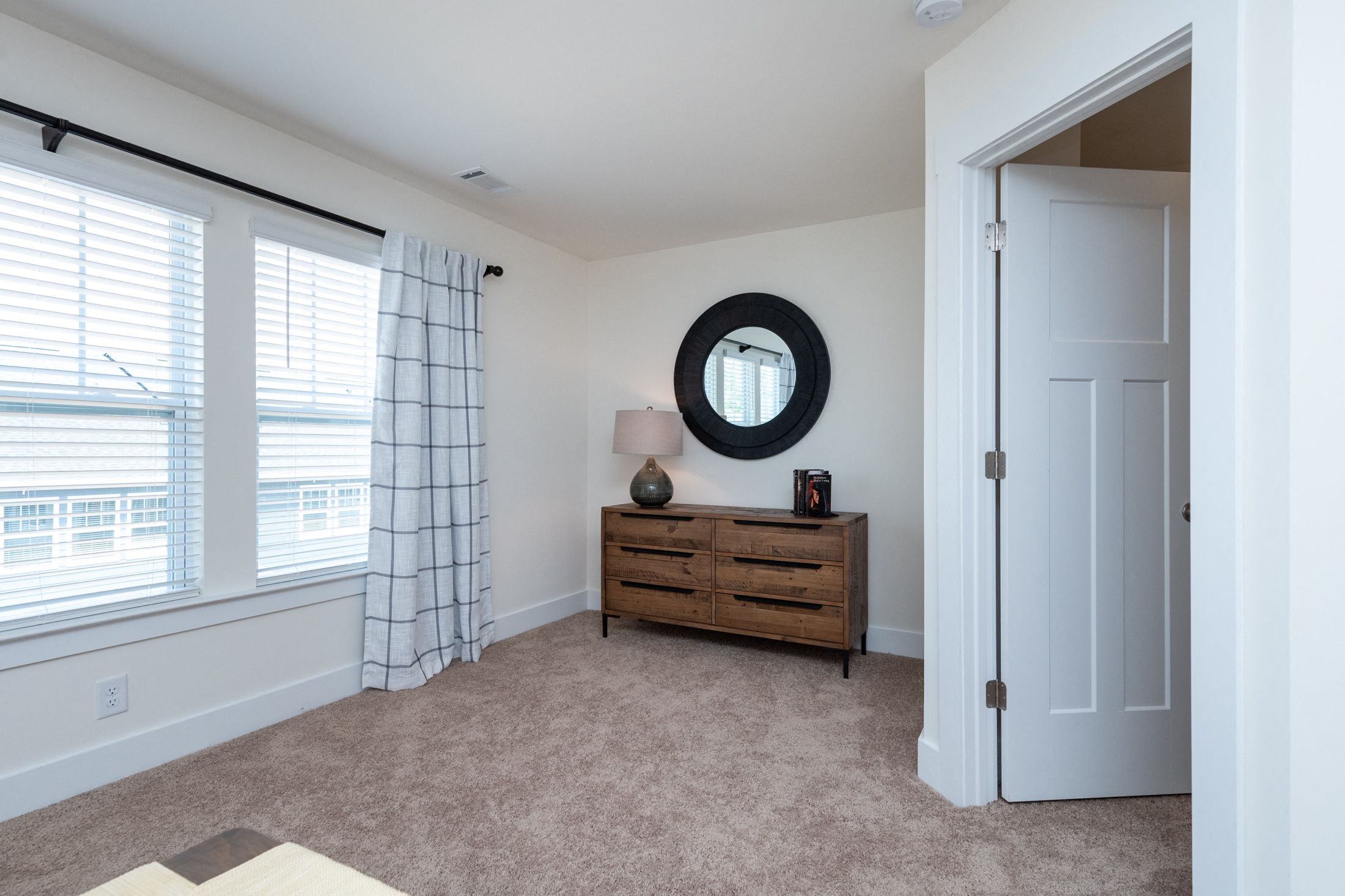 Artisan Living Longview Terrace