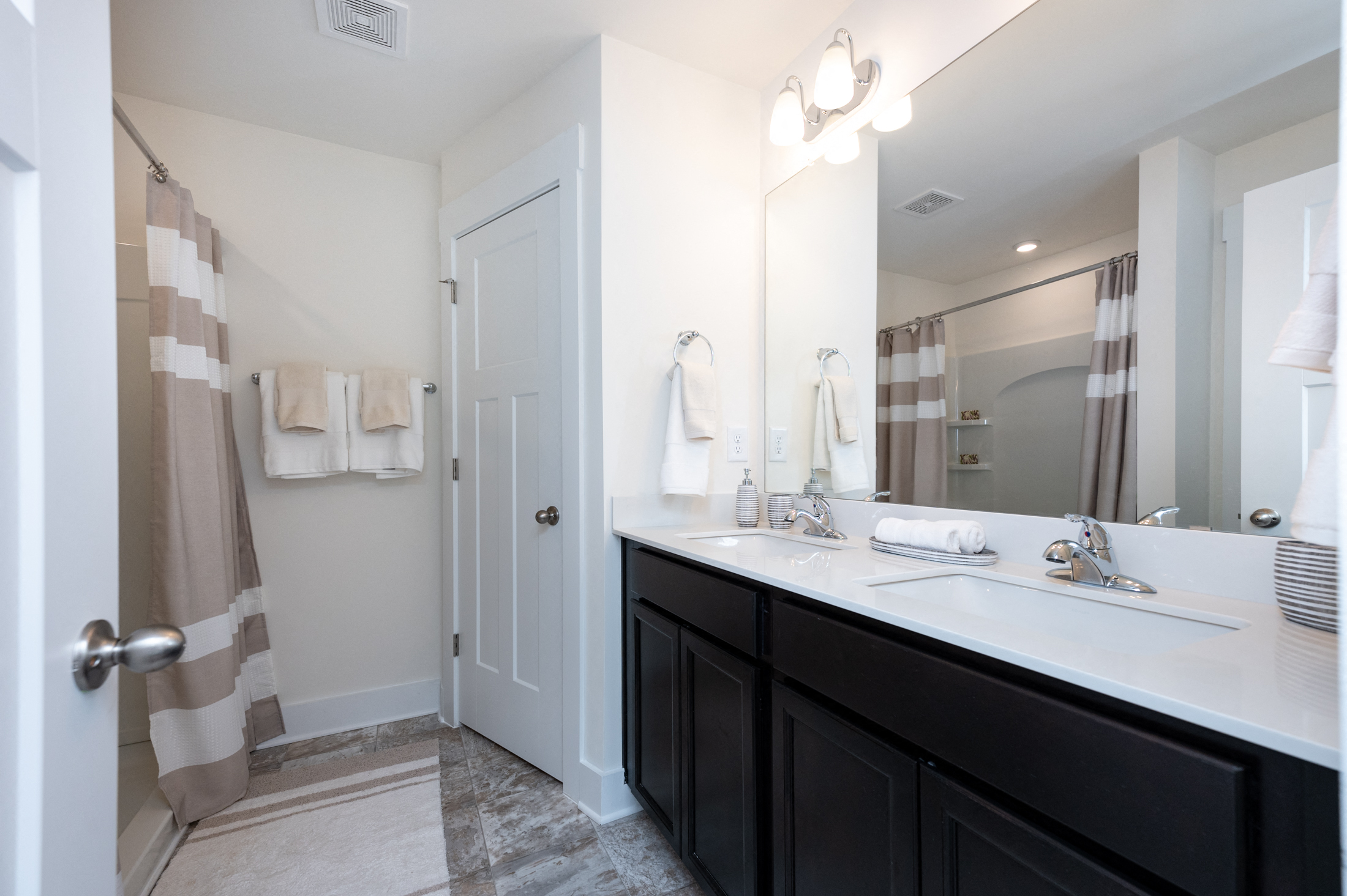 Artisan Living Longview Terrace